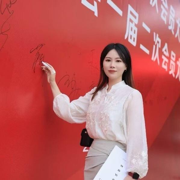 好好讲球头像